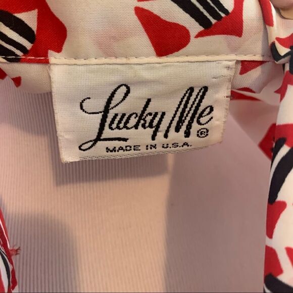 Vintage abstract blouse with tie detail - Picture 7 of 7